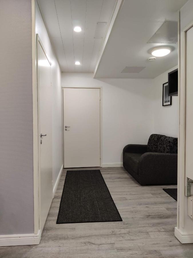 Alexi Apartments - Newly Renovated Apt In The Heart Of The City Near To Railway Station And Nokia Arena Tampere Exterior foto